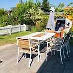 Sonniges Fischer-huus Vor Usedom & Direkt Am Haff Und Wasserzugang Mönkebude